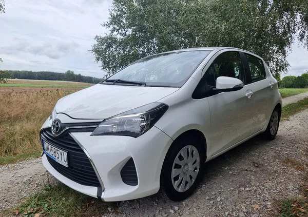 toyota yaris łódzkie Toyota Yaris cena 15400 przebieg: 250000, rok produkcji 2015 z Wieluń